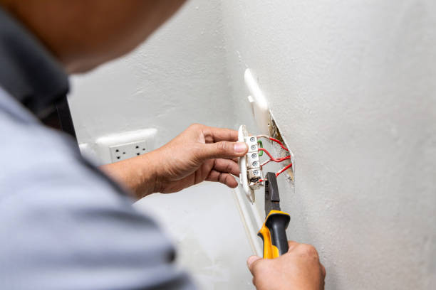 Best Electrical Outlet Repair  in Hartsville, SC